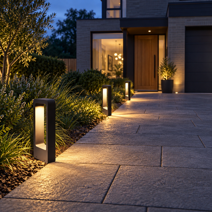 LED Garden Path Light — detail or alternate view