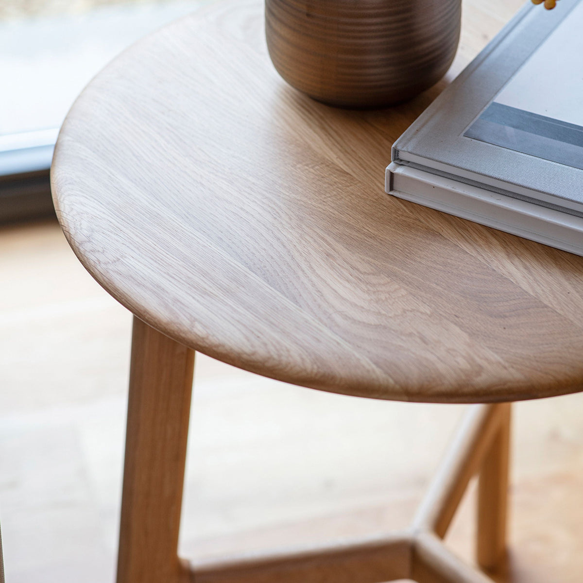 Round Side Table